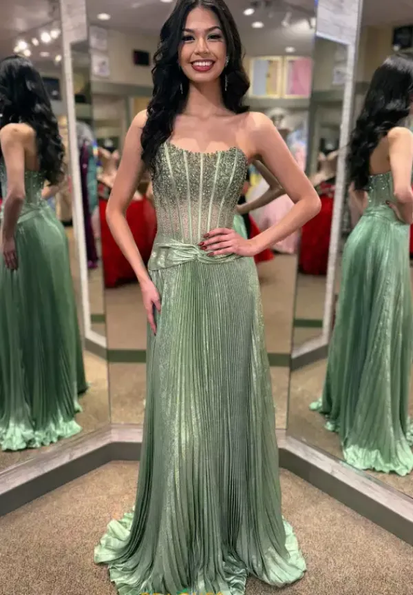 Paris 61789^Alyce Hot