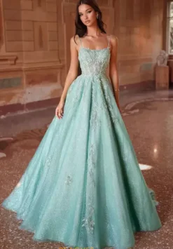 Paris 61824^Alyce Hot