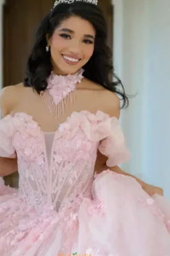 Q1065^Amabella Online