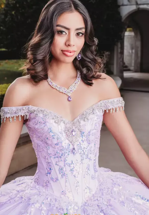 Q1000^Amabella Clearance