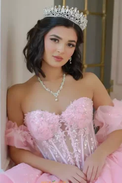 Q1064^Amabella Discount