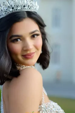 Q1067^Amabella Clearance