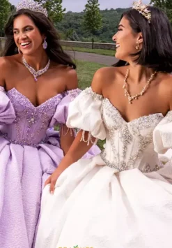 Q1027^Amabella Clearance