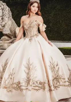 Q1010^Amabella Online