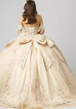 QA155^Amabella Clearance