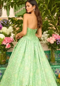 42318^Ava Presley Online