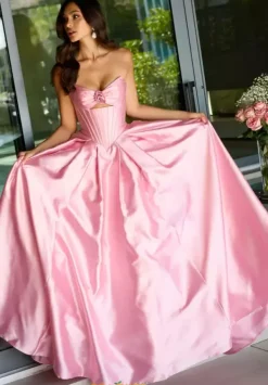 47223^Ava Presley New