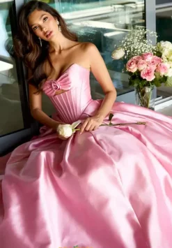 47223^Ava Presley New