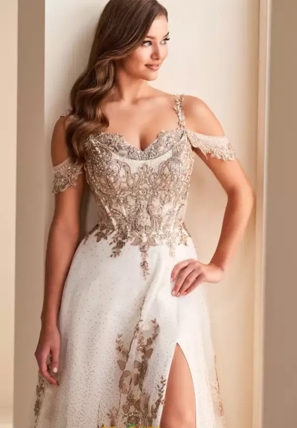 EW36220^Ellie Wilde New