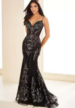 EW36006^Ellie Wilde Hot