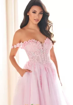 EW36214^Ellie Wilde Best