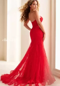 EW37114^Ellie Wilde Hot