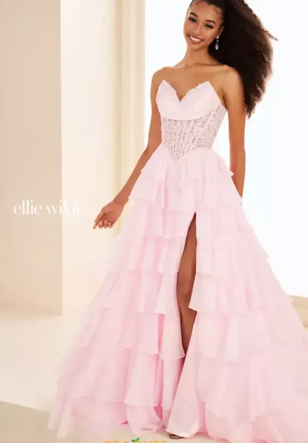 EW37115^Ellie Wilde Hot