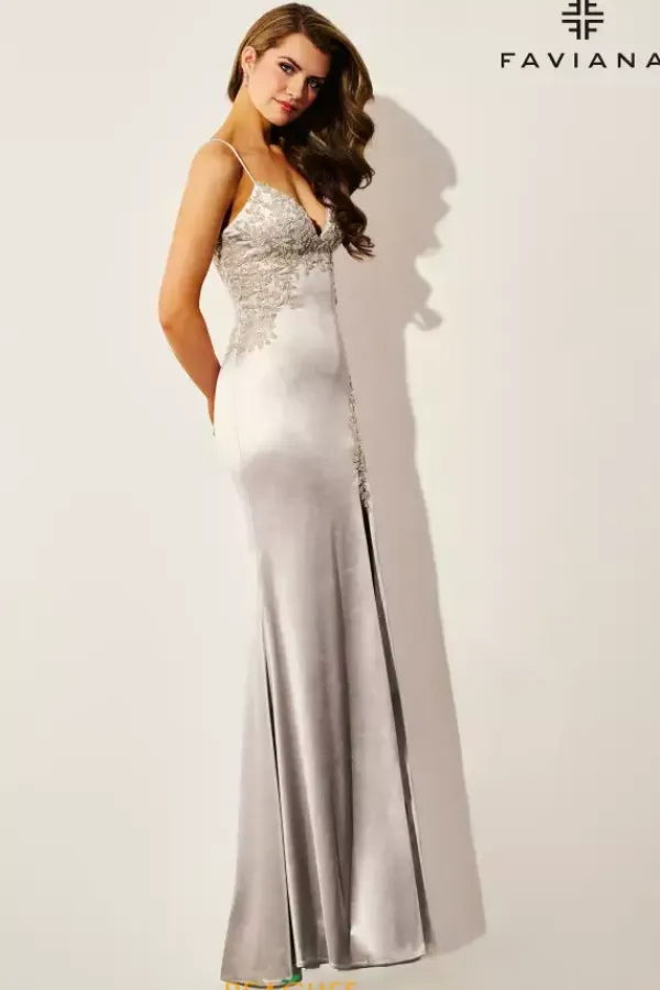 11401^Faviana Sale