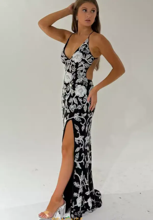 7923^Jasz Couture Hot