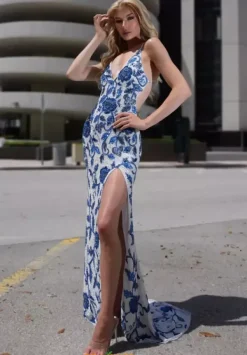 7923^Jasz Couture Hot