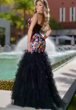 7901^Jasz Couture Clearance