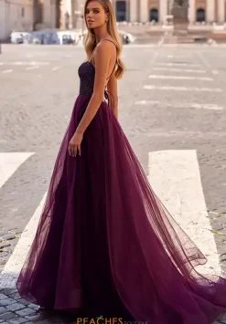 32135^La Femme Outlet