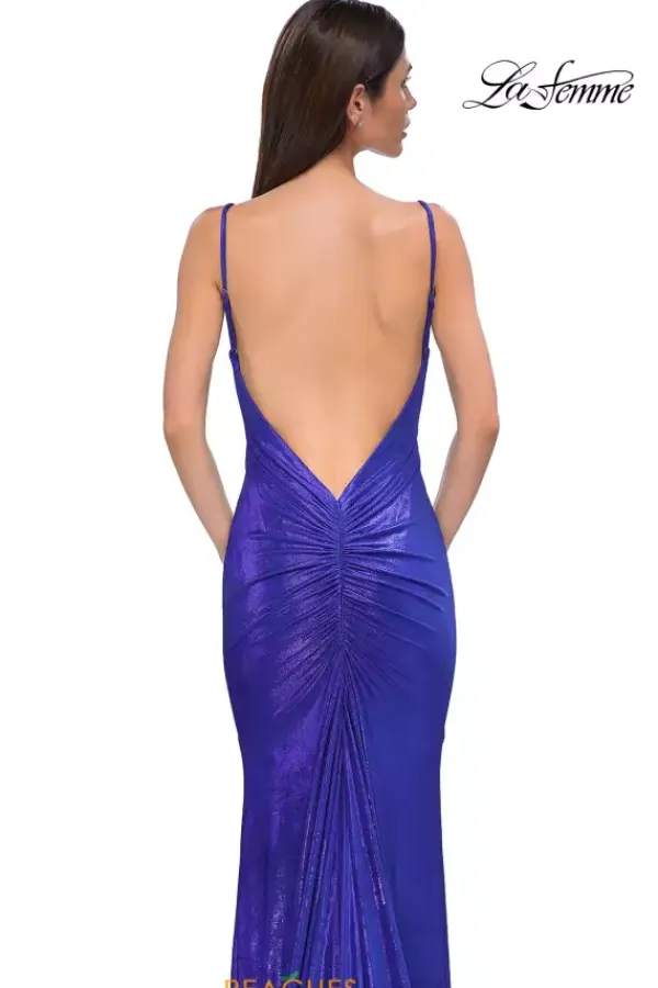 32932^La Femme Online