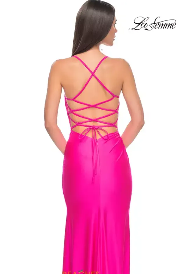 31129^La Femme Online