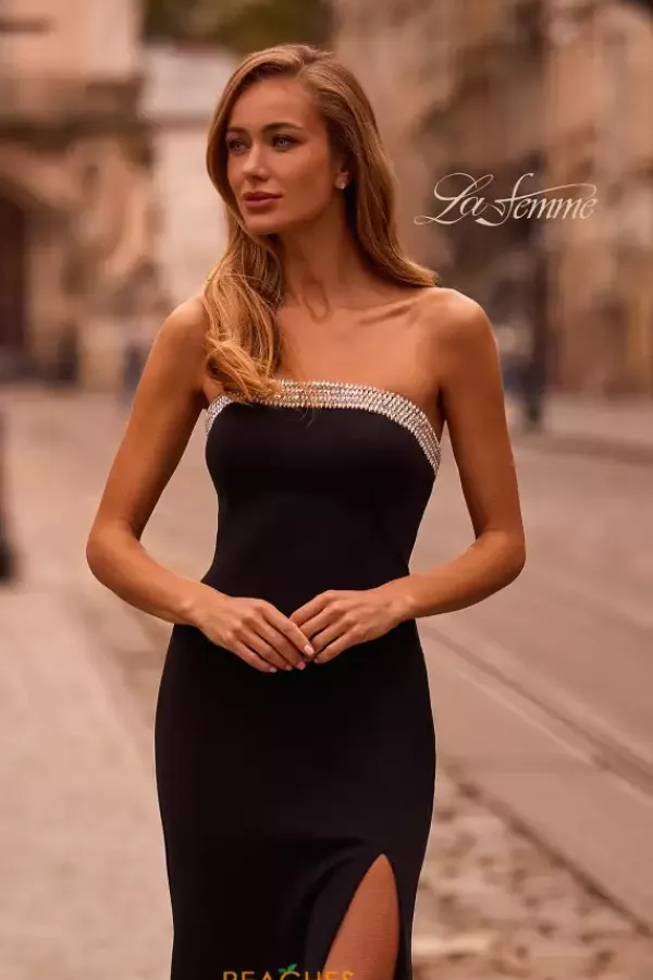 32891^La Femme Hot