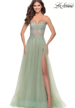 31367^La Femme Online