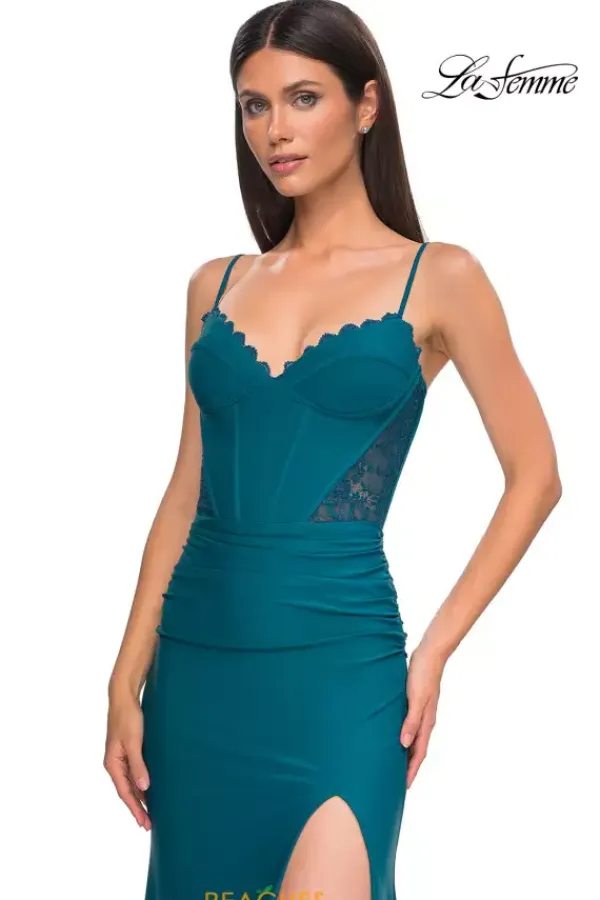 32983^La Femme Clearance