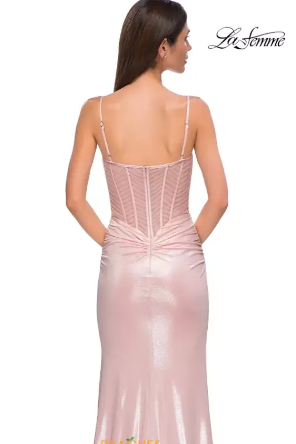 32951^La Femme Online