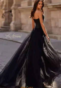32690^La Femme New