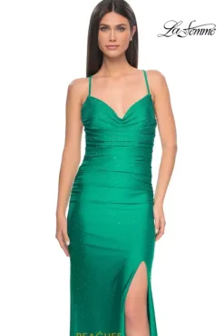 32317^La Femme Clearance