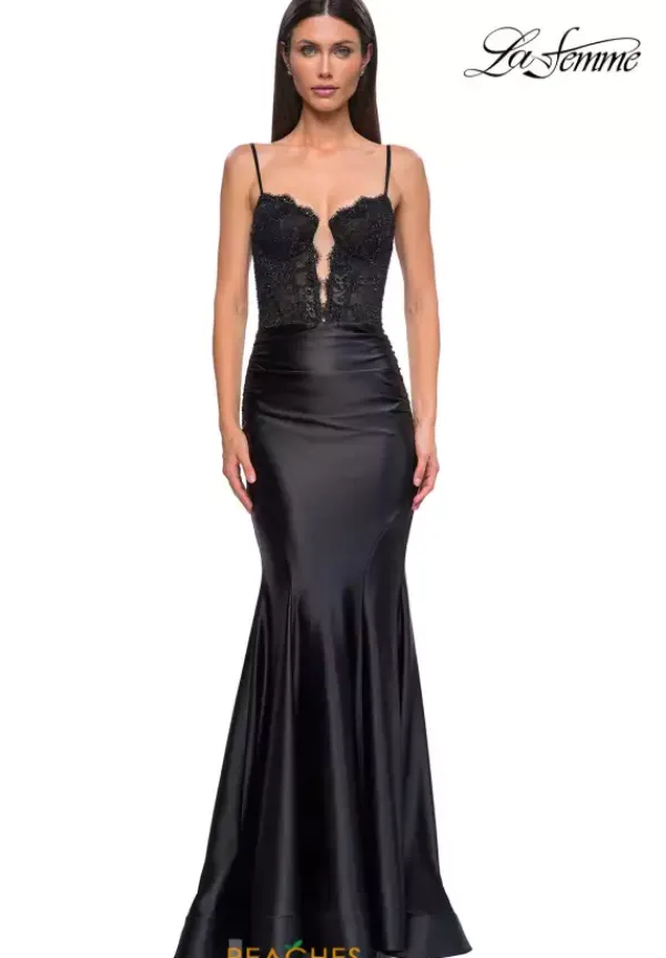 32916^La Femme Online