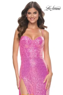 31965^La Femme Online