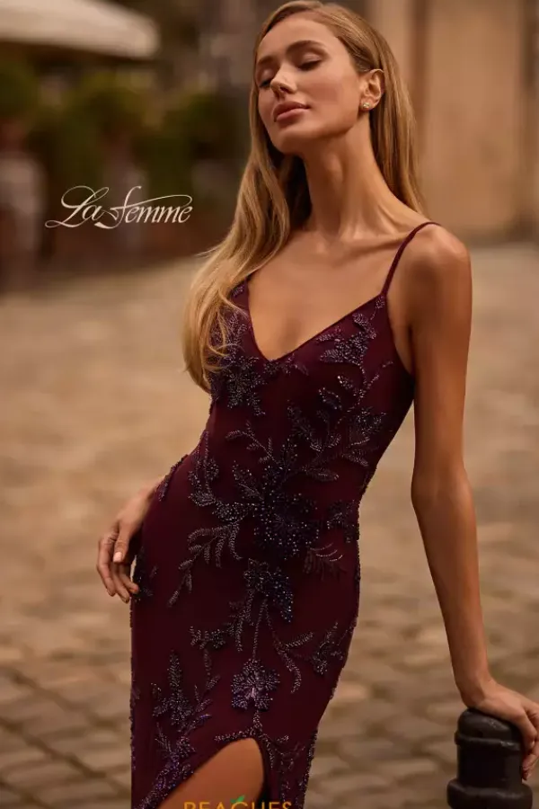 33054^La Femme Outlet