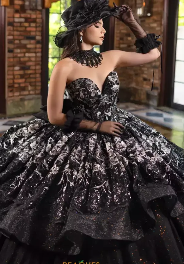 80042^LizLuo Quinceanera Outlet