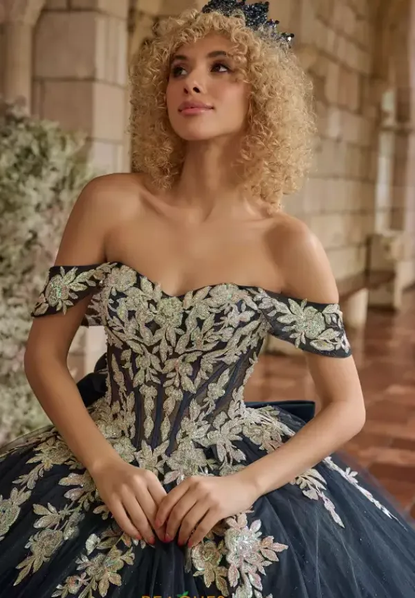 26126^LizLuo Quinceanera Sale