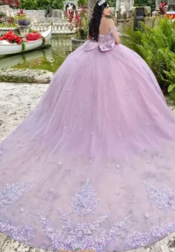 26105^LizLuo Quinceanera Sale