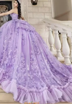 26101^LizLuo Quinceanera