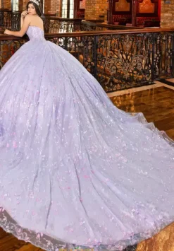 80026^LizLuo Quinceanera Outlet