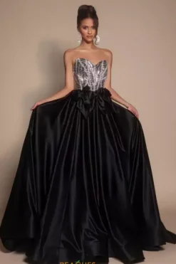 PS26077^Portia and Scarlett Hot