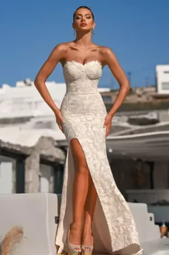 PS26175^Portia and Scarlett