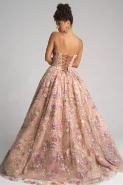 PS26215^Portia and Scarlett