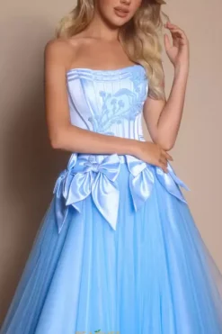 PS26102^Portia and Scarlett Online