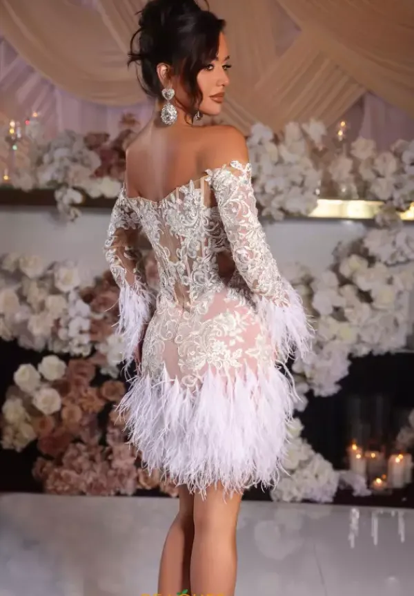 PS25563^Portia and Scarlett Hot