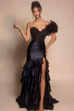 PS26141^Portia and Scarlett