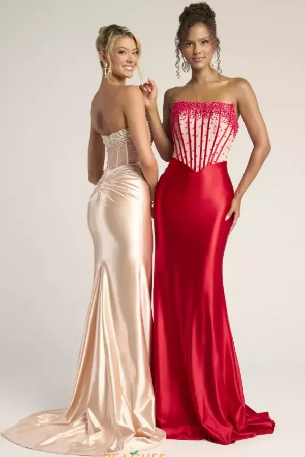 PS26094^Portia and Scarlett Hot