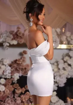 PS25564^Portia and Scarlett Sale