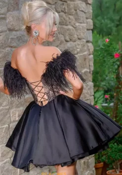 PS24417^Portia and Scarlett