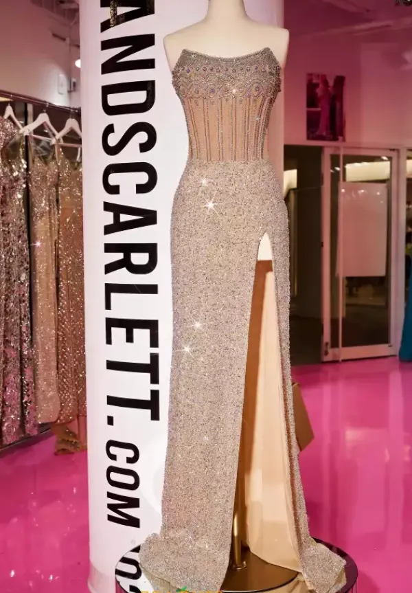 PS24877C^Portia and Scarlett