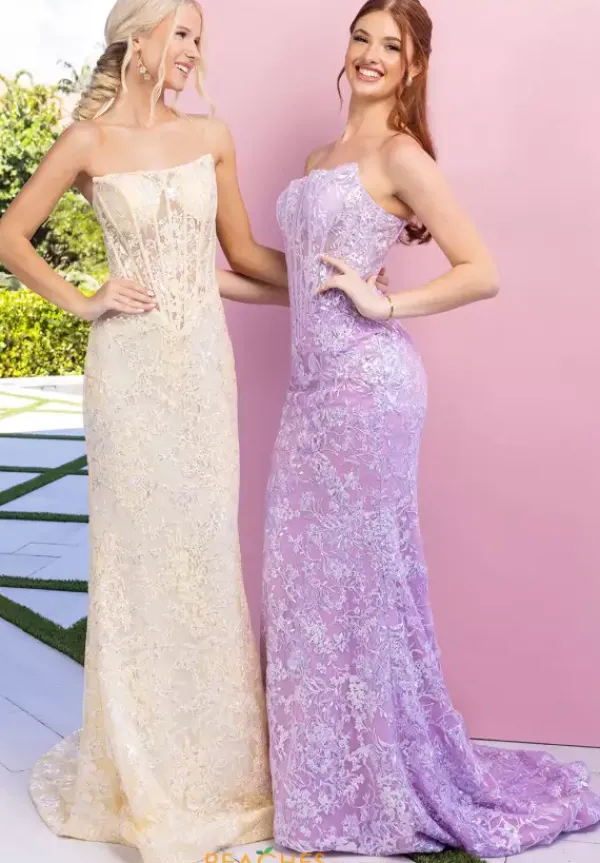 XO082^Portia and Scarlett Best