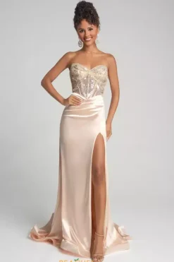 XO065^Portia and Scarlett